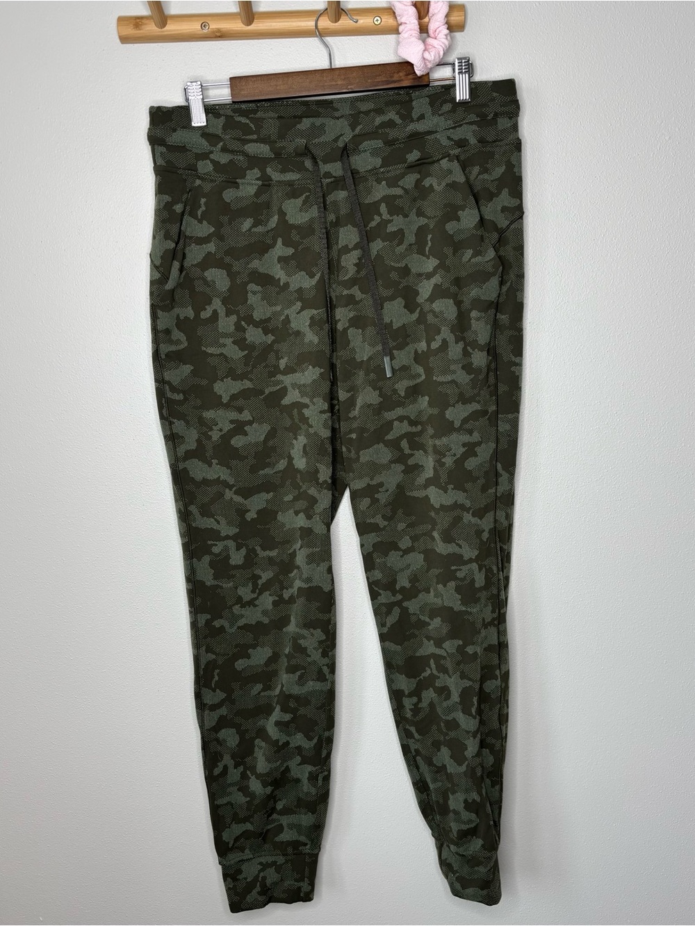 Lululemon Ready to Rulu Joggers 12
